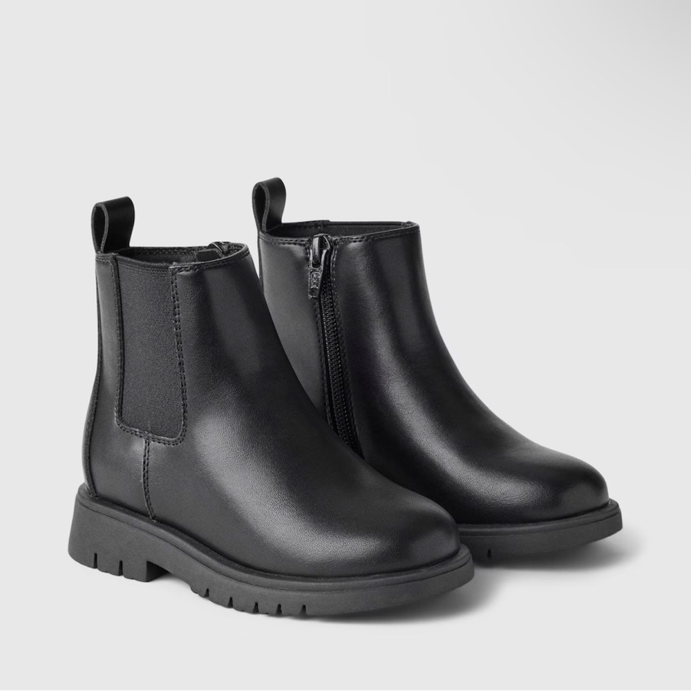 GAP Toddler Chelsea ankle Boots Size 5